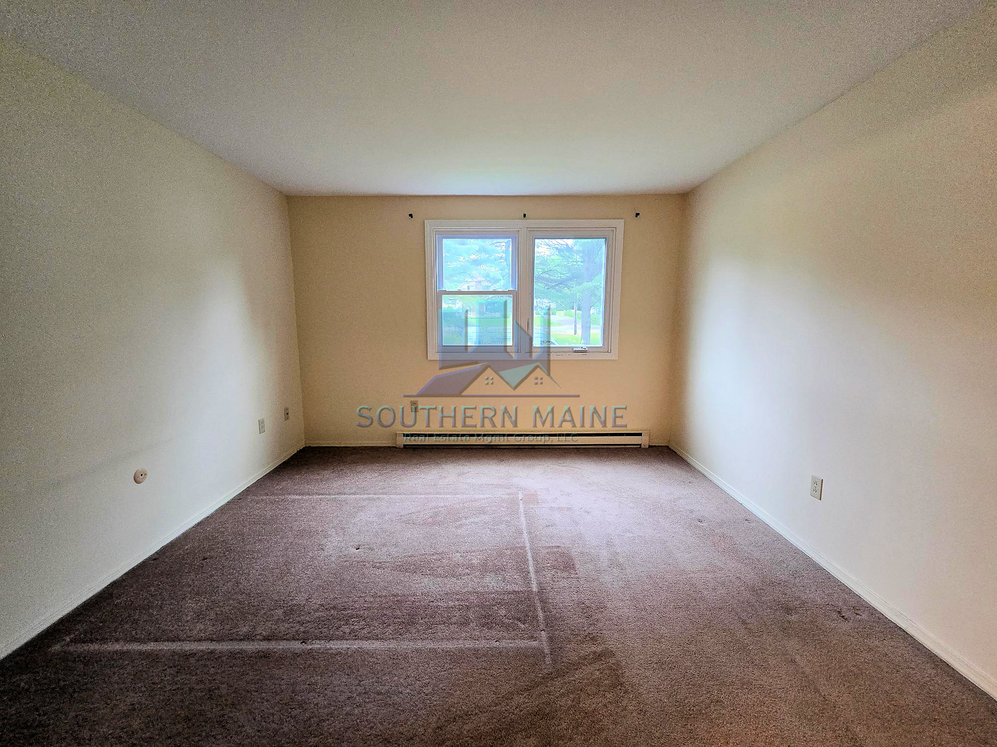 576 Riverside Drive - 17